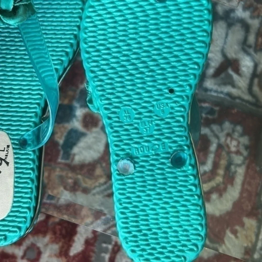 BRAND NEW ROUGE,size6 ,EMBELLISHMENTS SLIDE SANDALS, beautiful color for summer